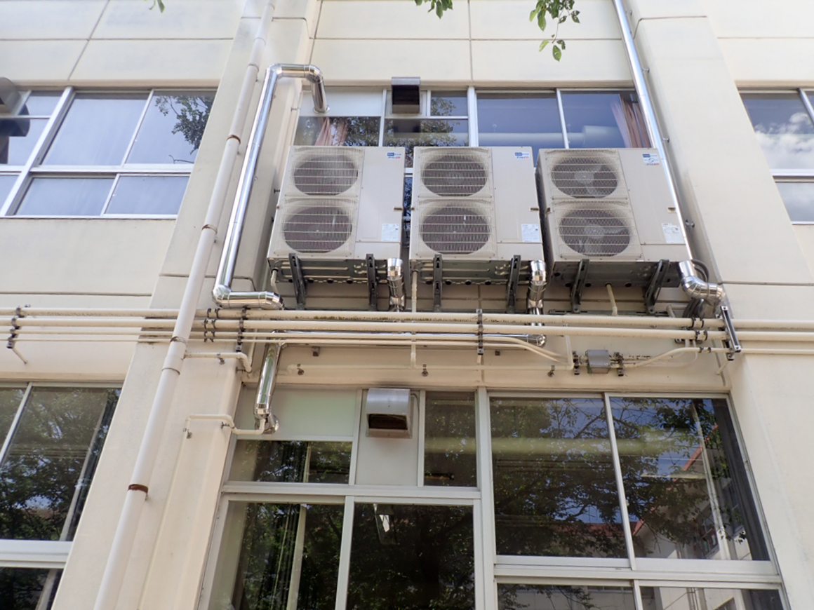 近江八幡市小中学校特別教室空調機設置工事　画像04